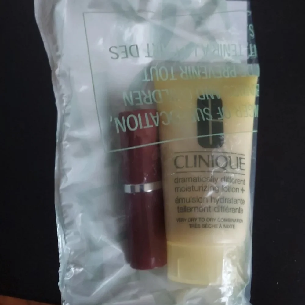 Clinique bnwt dramatically